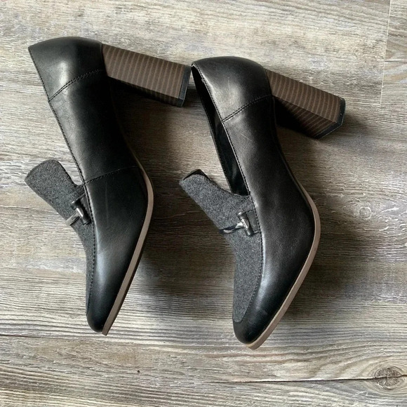 DKNY heels NWOT - Picture 5 of 8